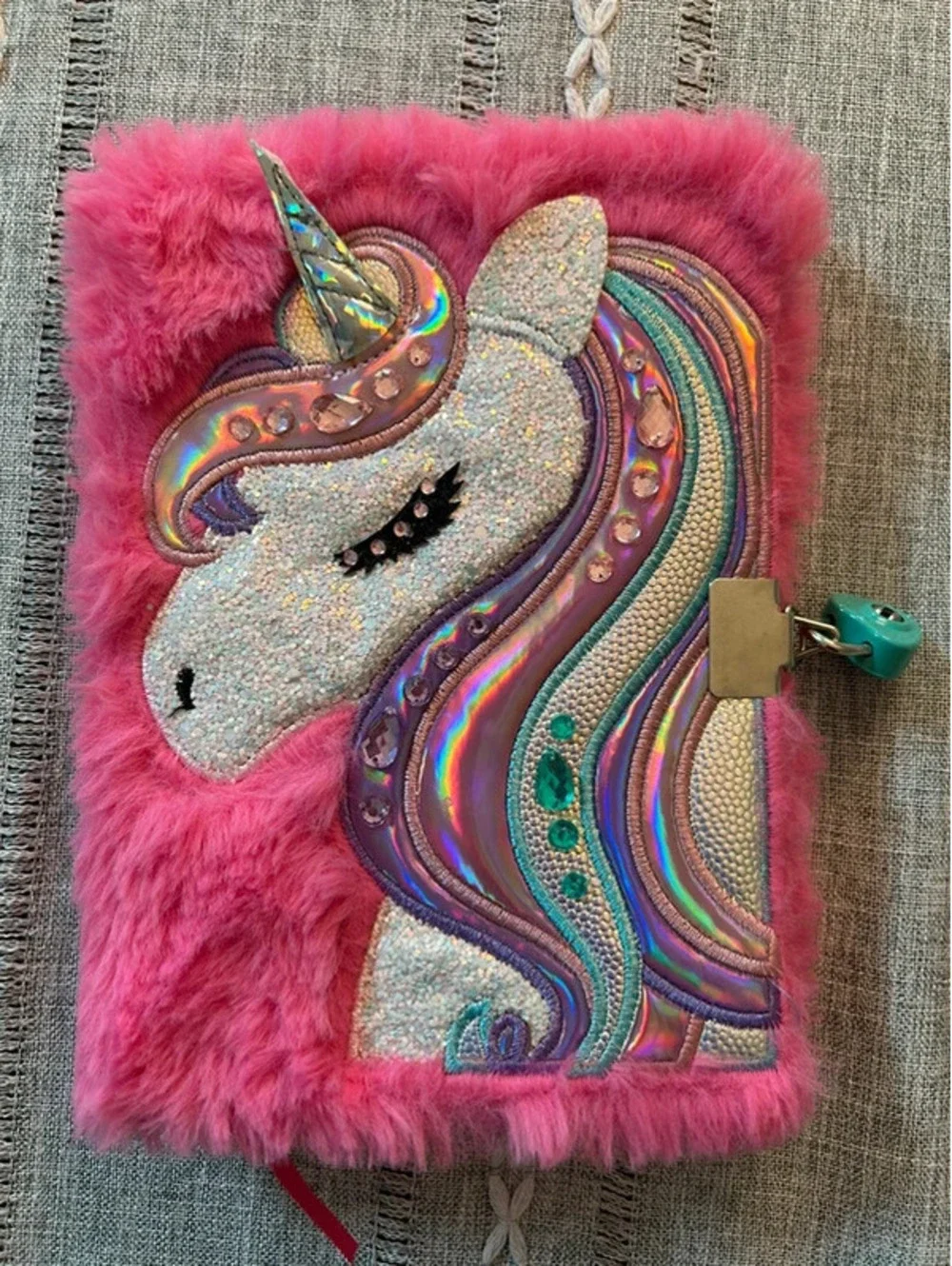 Fluffy unicorn diary